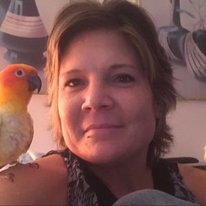 Meet your Posher, Alison